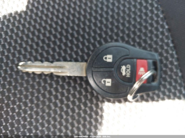 3N1CN7AP4EL800123 Nissan Versa 1.6 Sv