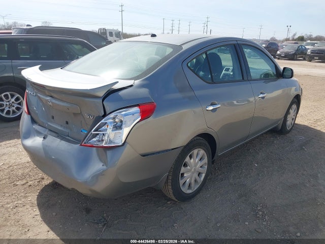 3N1CN7AP4EL800123 Nissan Versa 1.6 Sv