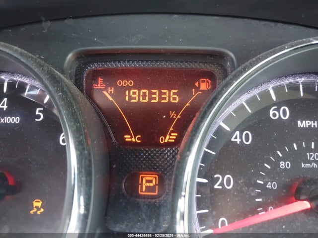 3N1CN7AP4EL800123 Nissan Versa 1.6 Sv