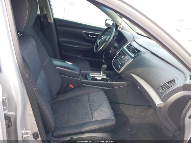 2016 NISSAN ALTIMA 1N4AL3AP4GC137370 Photo 4