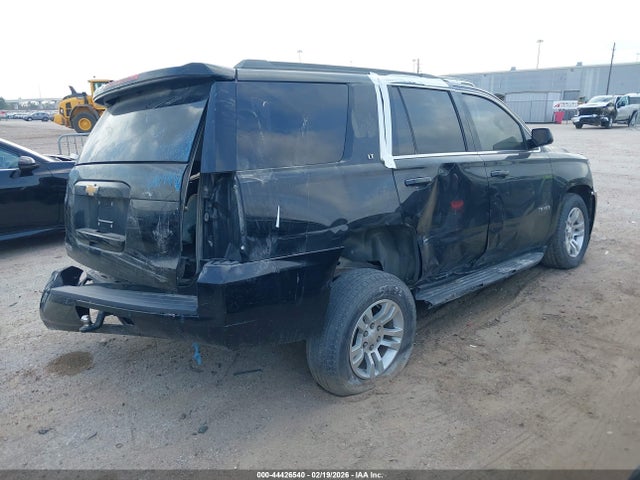 1GNSKBKC4KR363235 Chevrolet Tahoe Lt