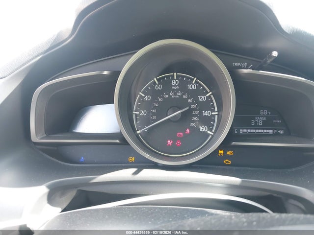 3MZBN1L36JM246469 Mazda Mazda3 Touring