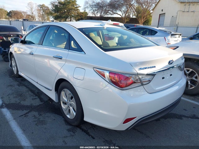 Hyundai SONATA HYBRID 2015 KMHEC4A48FA122013 Image 3