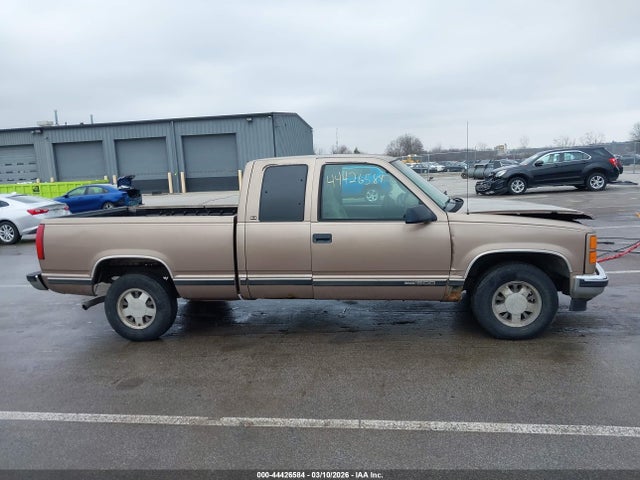 Продаж на аукціоні авто 1997 Gmc Sierra 1500 Sl Wideside, vin: 2GTEC19R3V1541687, номер лоту: 44426584