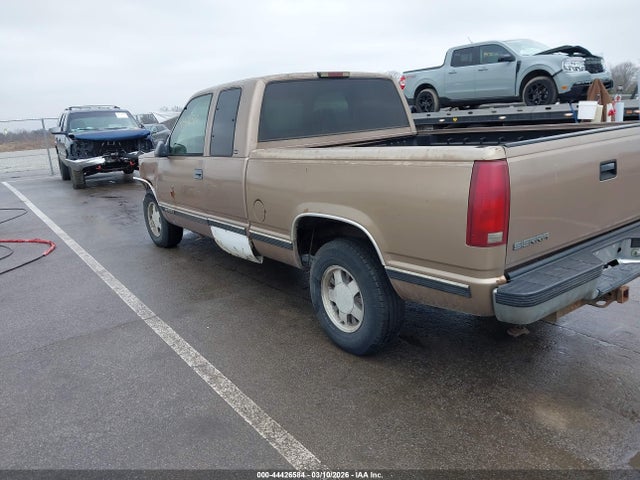 Продаж на аукціоні авто 1997 Gmc Sierra 1500 Sl Wideside, vin: 2GTEC19R3V1541687, номер лоту: 44426584