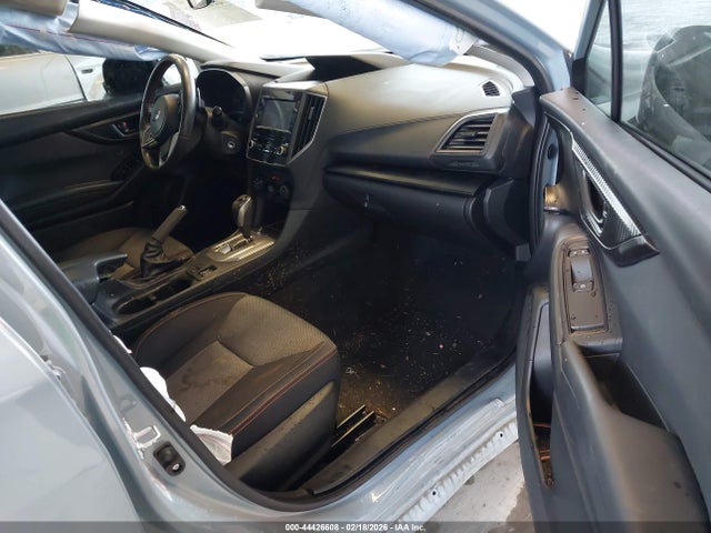 JF2GTACC5KH231273 Subaru Crosstrek 2.0i Premium