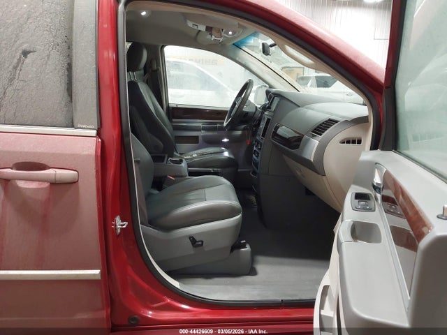 Aukcja sprzedaży 2010 Chrysler Town & Country Touring, vin: 2A4RR5D1XAR126591, numer aukcji: 44426609