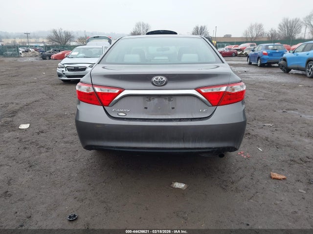 4T4BF1FK3FR452906 Toyota CAMRY LE