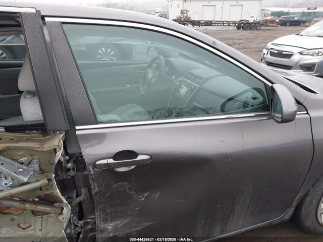 4T4BF1FK3FR452906 Toyota CAMRY LE