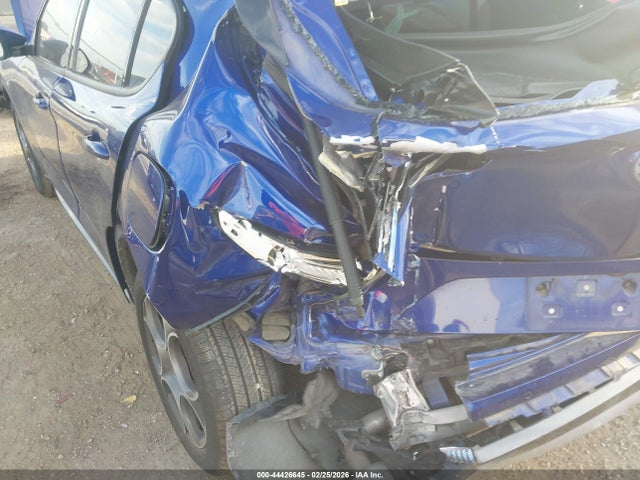 2022 ALFA ROMEO STELVIO ZASPAKBN7N7D30935 Photo 5