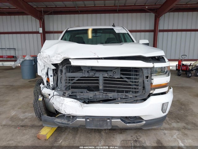 1GCVKREC5JZ159102 Chevrolet Silverado 1500 2lt