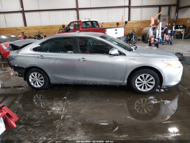 4T1BD1FK6FU173241 Toyota Camry Hybrid Le
