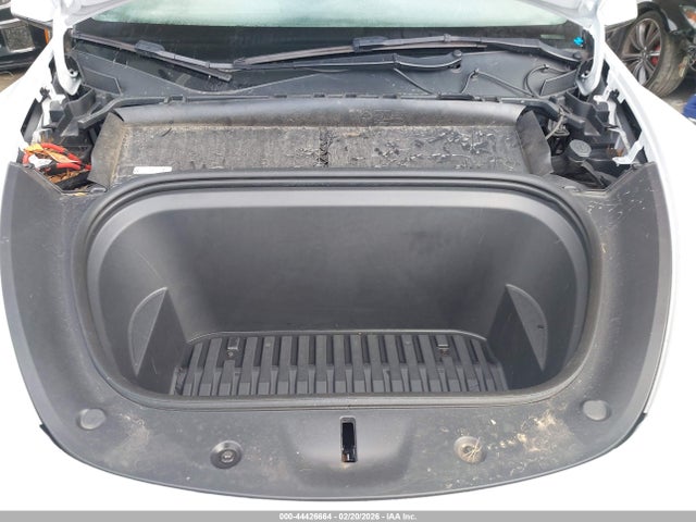 2022 TESLA MODEL Y 7SAYGDEF5NF410534 Photo 9