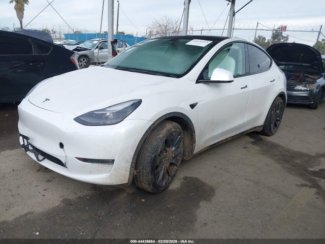 2022 TESLA MODEL Y 7SAYGDEF5NF410534 Photo 1