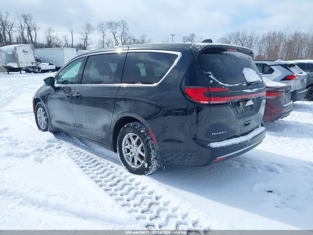 2025 CHRYSLER PACIFICA 2C4RC1BG9SR600913 Photo 2