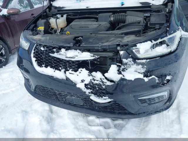 2025 CHRYSLER PACIFICA 2C4RC1BG9SR600913 Photo 5