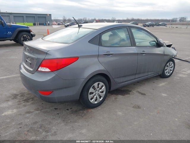 KMHCT4AE4HU318015 Hyundai ACCENT SE