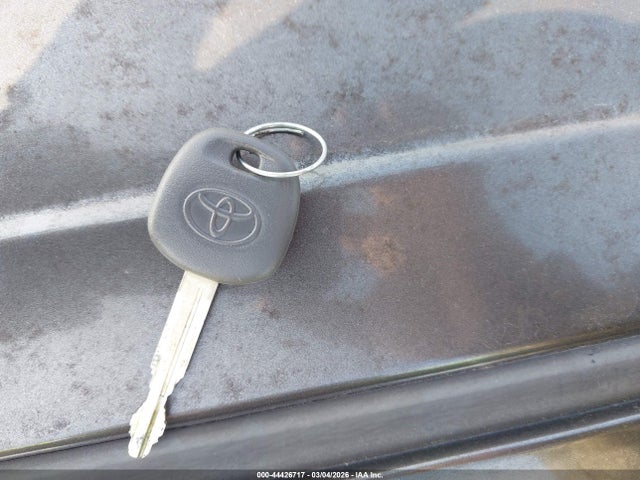 2014 TOYOTA PRIUS C JTDKDTB35E1067829 Photo 10