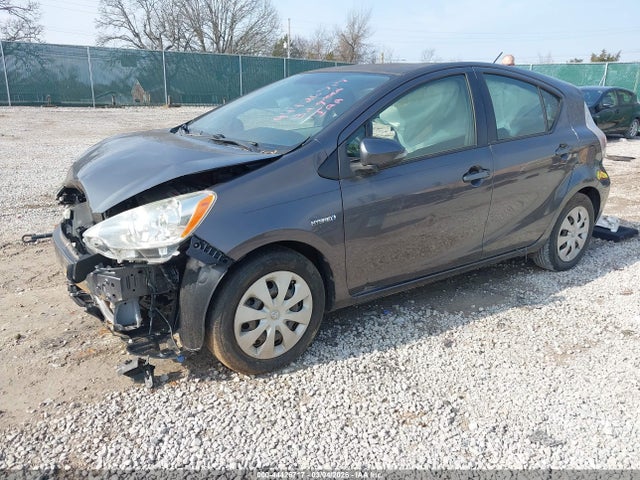 2014 TOYOTA PRIUS C JTDKDTB35E1067829 Photo 1