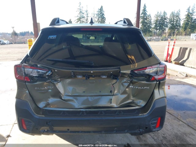4S4BTANC6N3257917 Subaru Outback Limited