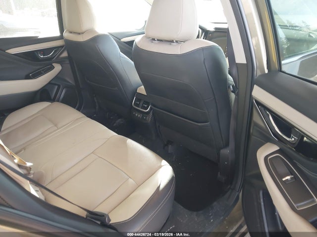 4S4BTANC6N3257917 Subaru Outback Limited
