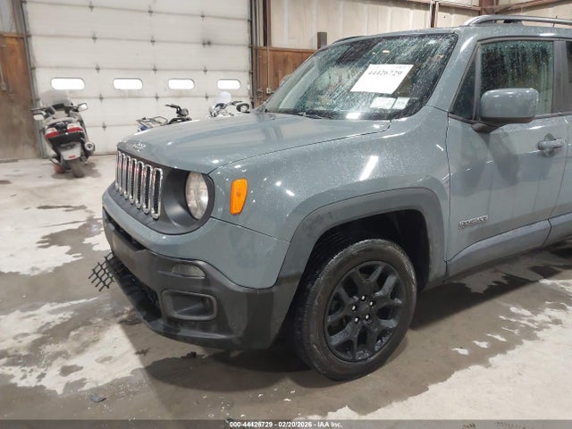 Продаж на аукціоні авто 2018 Jeep Renegade Latitude 4x4, vin: ZACCJBBB5JPH43740, номер лоту: 44426729