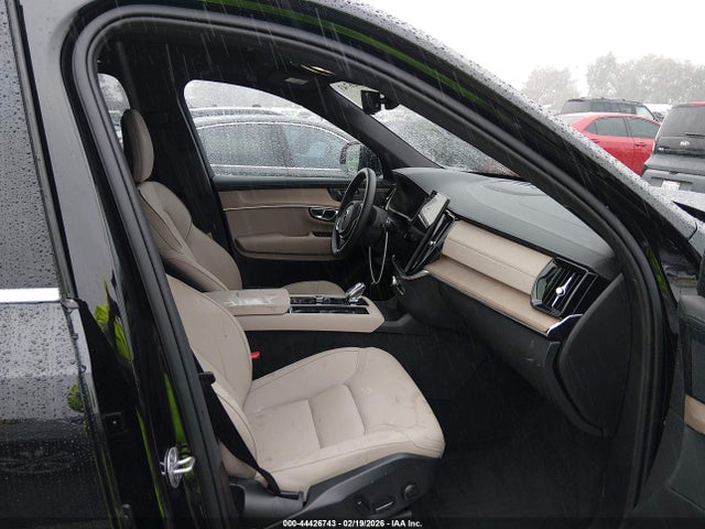 2025 VOLVO XC90 PLUG-IN HYBRID YV4H60PB4S1380110 Photo 4