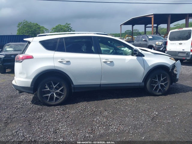 JTMJFREV3GJ068812 Toyota RAV4 SE