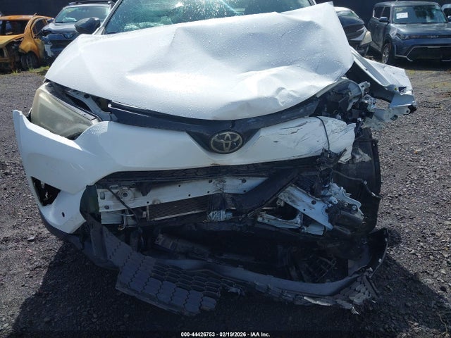 JTMJFREV3GJ068812 Toyota RAV4 SE