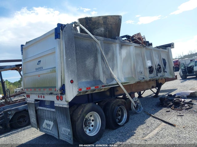 44426774 :رقم المزاد ، 1XPHD49X4DD201315 vin ، 2013 Peterbilt 386 W/ 2021 Superior Trailer مزاد بيع