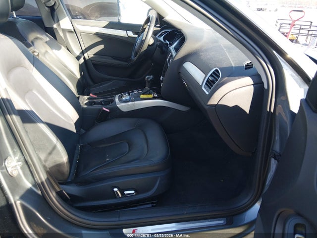 Aukcja sprzedaży 2016 Audi A4 2.0t Premium, vin: WAUAFAFL3GN017556, numer aukcji: 44426781