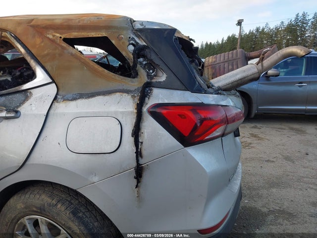 3GNAXKEV9NL135527 Chevrolet Equinox Fwd Lt