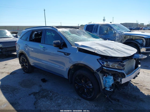 2022 KIA SORENTO 5XYRK4LF1NG151083