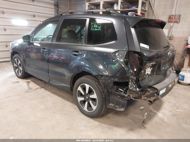 JF2SJARC7HH448422 Subaru Forester 2.5i Limited