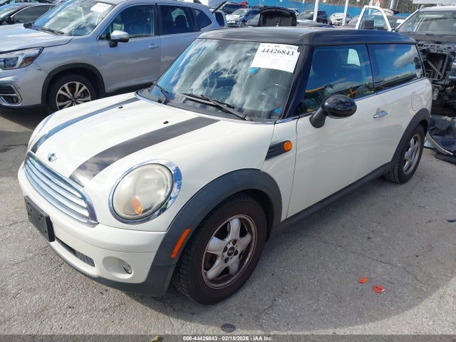 2009 MINI COOPER CLUBMAN WMWML33589TP98953 Photo 1