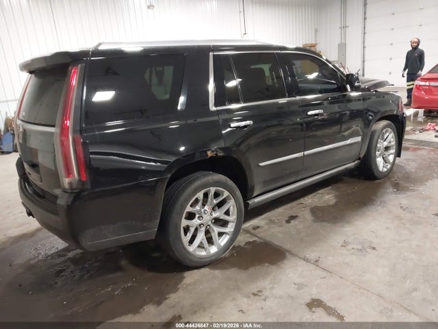 2015 CADILLAC ESCALADE 1GYS4PKJ7FR575531 Photo 3
