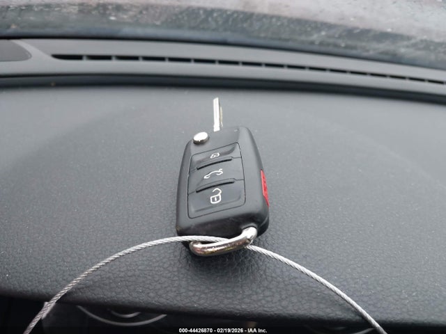 2012 Volkswagen Passat 2.5l Se მანქანა იყიდება აუქციონზე, vin: 1VWBP7A3XCC055352, აუქციონის ნომერი: 44426870