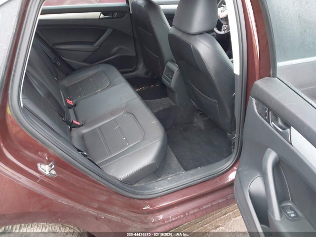 2012 Volkswagen Passat 2.5l Se მანქანა იყიდება აუქციონზე, vin: 1VWBP7A3XCC055352, აუქციონის ნომერი: 44426870