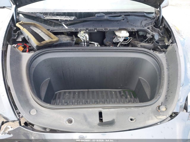 2020 TESLA MODEL Y 5YJYGDEE3LF041559 Photo 9