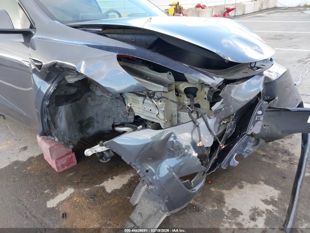 2020 TESLA MODEL Y 5YJYGDEE3LF041559 Photo 5