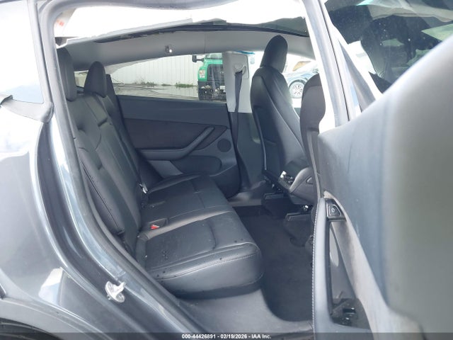 2020 TESLA MODEL Y 5YJYGDEE3LF041559 Photo 7
