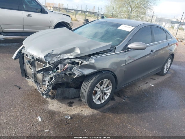 Продажа на аукционе авто 2012 Hyundai Sonata Gls, vin: 5NPEB4AC4CH380838, номер лота: 44426901