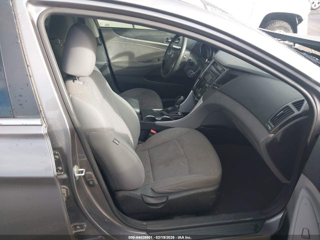 Продажа на аукционе авто 2012 Hyundai Sonata Gls, vin: 5NPEB4AC4CH380838, номер лота: 44426901