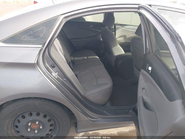 Продажа на аукционе авто 2012 Hyundai Sonata Gls, vin: 5NPEB4AC4CH380838, номер лота: 44426901