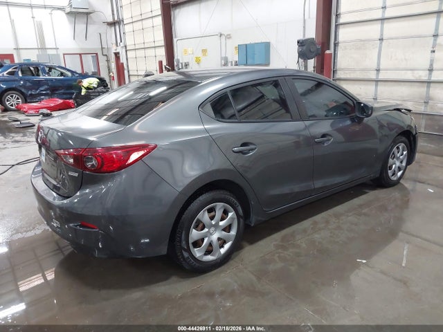 JM1BM1T72G1314331 Mazda Mazda3 I Sport