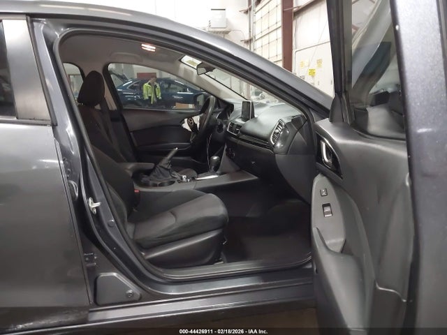 JM1BM1T72G1314331 Mazda Mazda3 I Sport