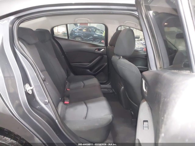 JM1BM1T72G1314331 Mazda Mazda3 I Sport
