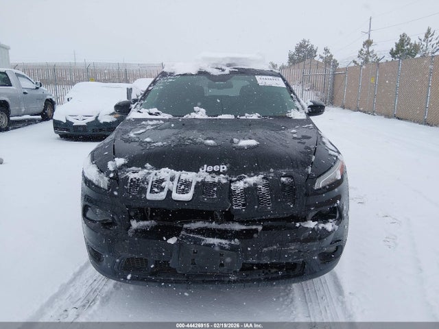 1C4PJMCS8FW510540 Jeep Cherokee Latitude