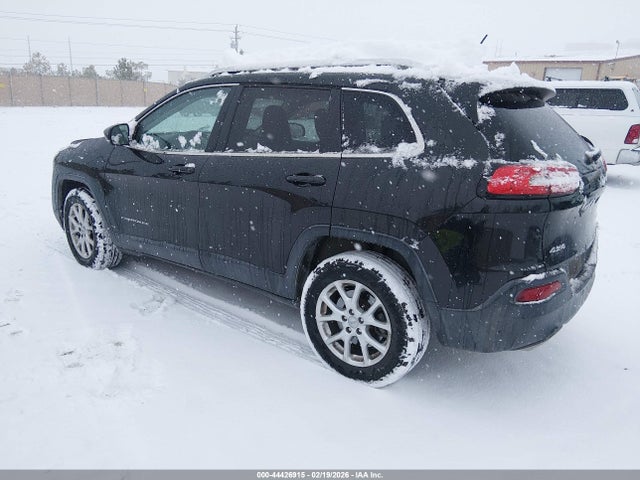 1C4PJMCS8FW510540 Jeep Cherokee Latitude