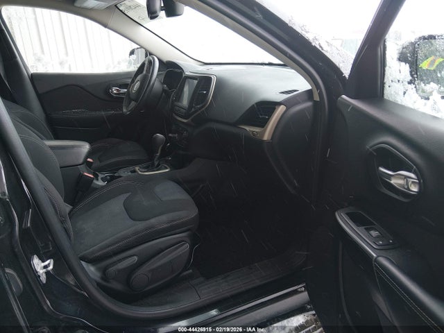 1C4PJMCS8FW510540 Jeep Cherokee Latitude